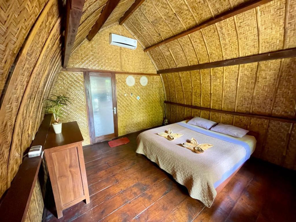 The Golden Ave Bungalow Гілі-Траванган Екстер'єр фото