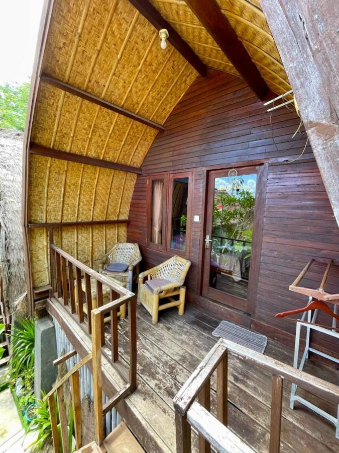 The Golden Ave Bungalow Гілі-Траванган Екстер'єр фото
